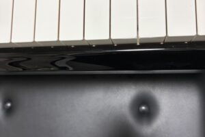 ピアノのやる気が出ない日、グランドピアノの鍵盤